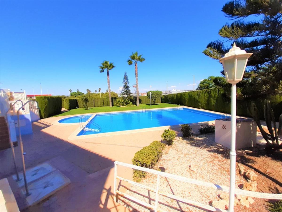 Casa Alegria Apartment With Pool 또레비에하 외부 사진
