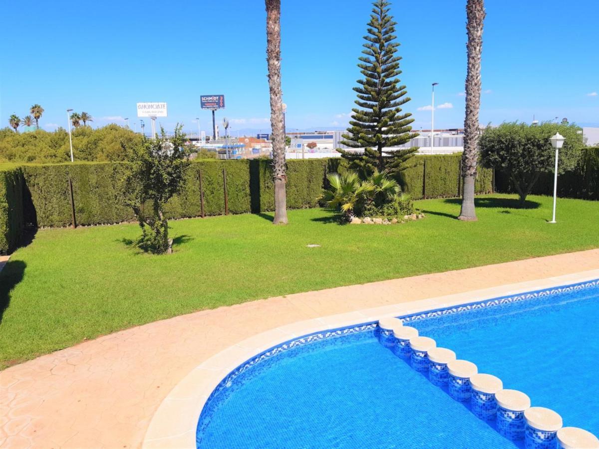 Casa Alegria Apartment With Pool 또레비에하 외부 사진